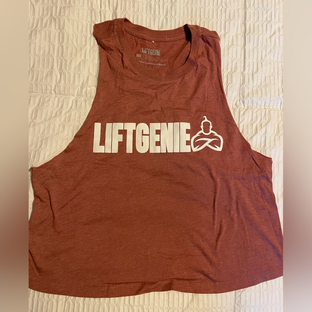 Lift genie crop top